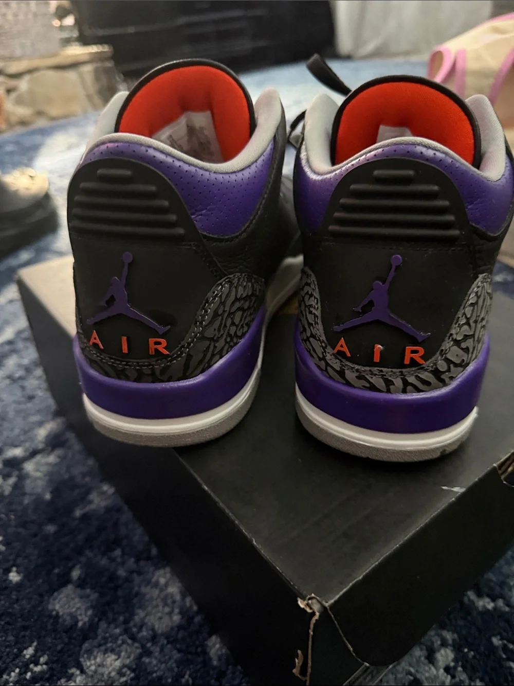 Air Jordan 3 Retro - Picture 3 of 3